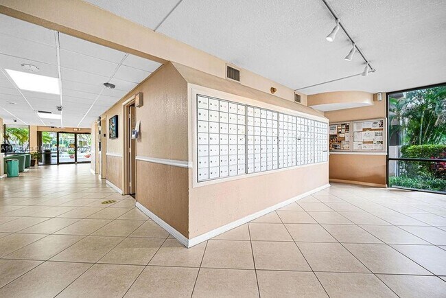 Foto del edificio - 777 S Federal Hwy