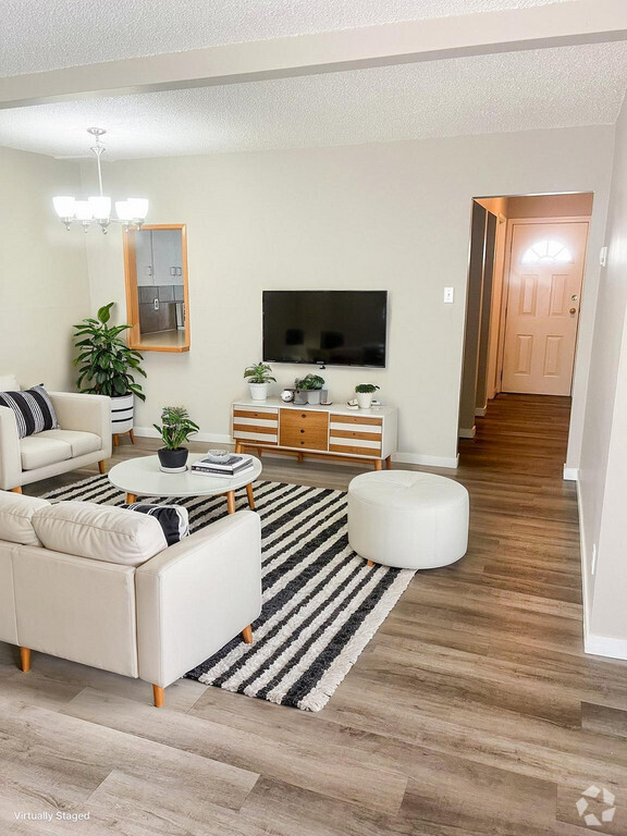 Building Photo - Thompson River Townhomes