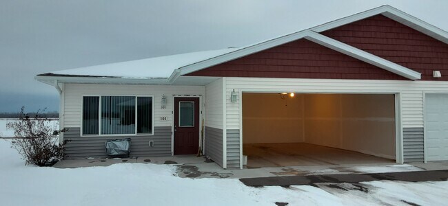 Building Photo - 1406 N 51st St