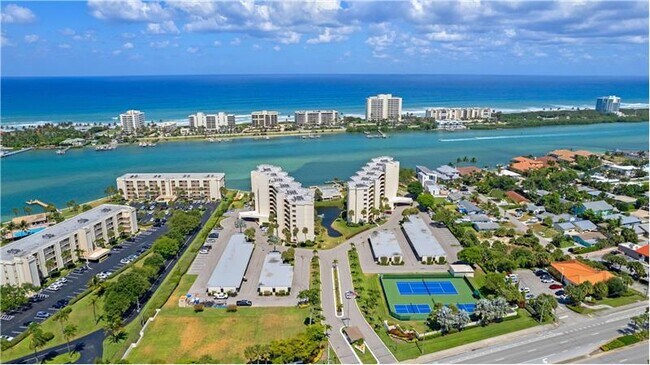 Foto del edificio - 19800 Sandpointe Bay Dr