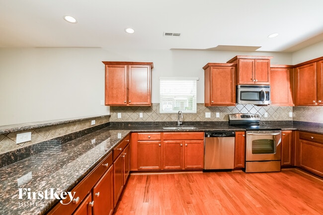 Foto del edificio - 1593 Abbey Park Ct