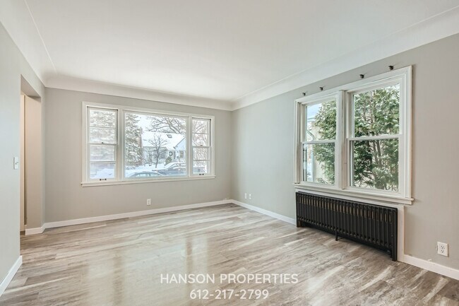Foto del edificio - 3353 40th Ave S