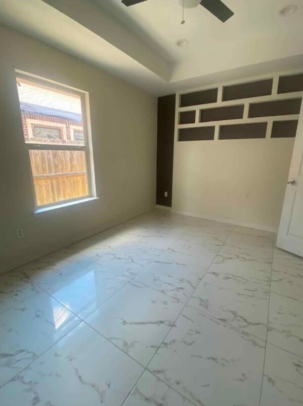 Foto del edificio - 2702 Larkspur Ave