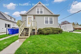 Building Photo - 99 Bellwood Ave