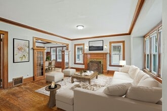 Building Photo - 3040 N Maryland Ave