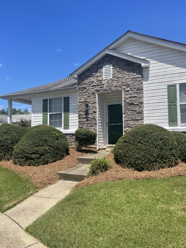 469 Windcroft Cir NW, Acworth, GA 30101 House Rental in Acworth, GA