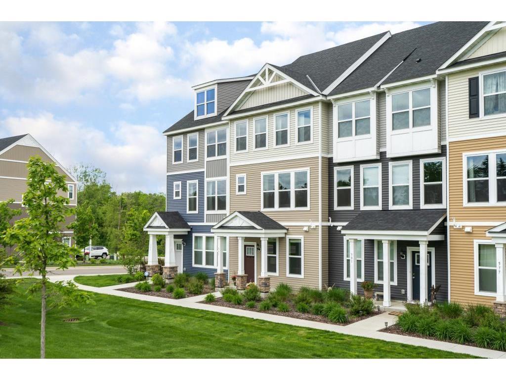 Foto principal - 585 Satori Way