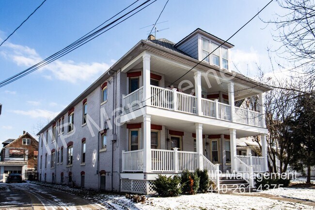 Foto del edificio - 1609 Lakewood Ave