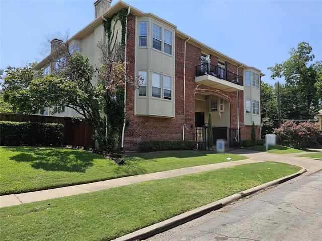 Building Photo - 4106 Newton Ave
