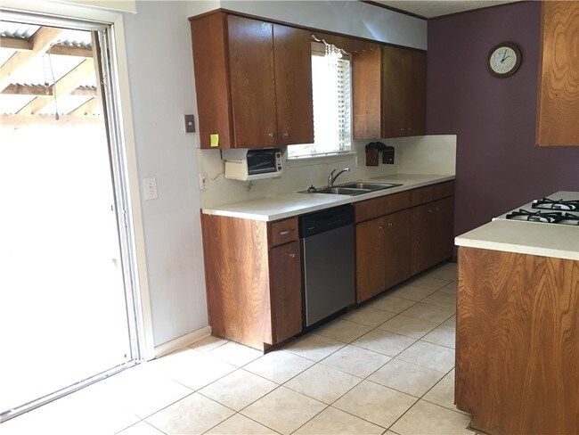 Foto del edificio - 11702 Pollyanna Ave