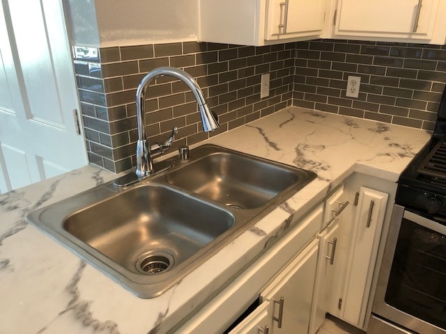 Building Photo - 11244 Morrison Ave