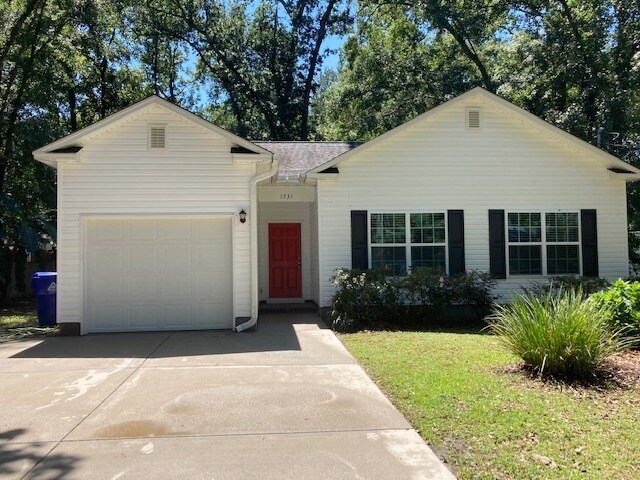 Primary Photo - 1731 E Avalon Cir