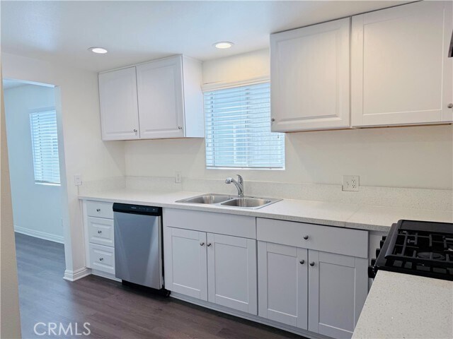 Foto del edificio - 1163 W Badillo St