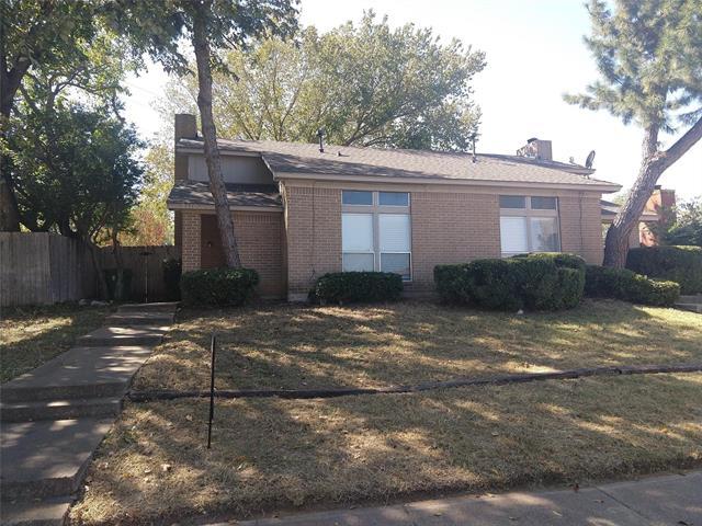 Foto principal - 2110 Valleywood Dr