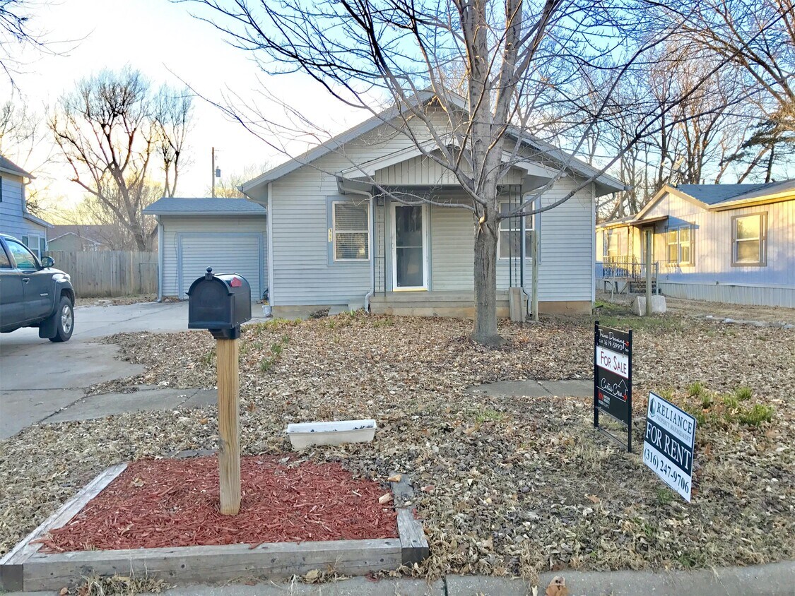 311 S King St, Maize, KS 67101 House Rental in Maize, KS