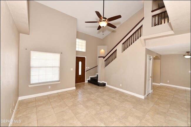 Building Photo - 7362 Luz De Dia Ct