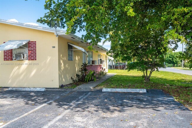 Foto del edificio - 821 SW 7th Ave