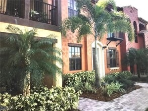 Building Photo - 11908 Izarra Way
