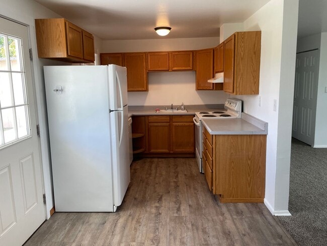 Building Photo - Cozy Home for Rent!!