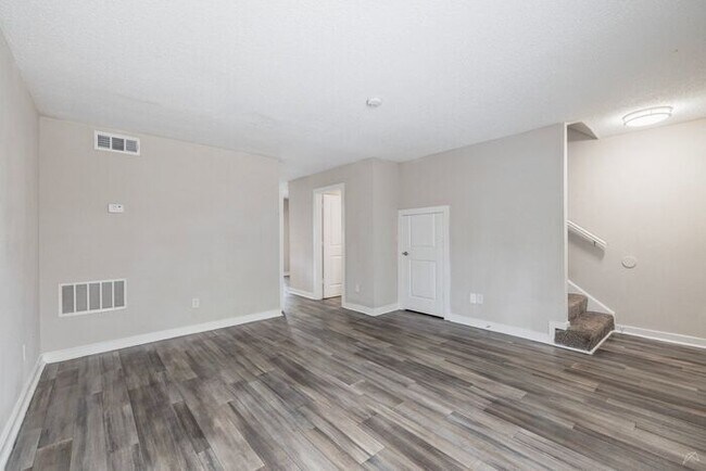 Foto del edificio - Affordable Living 20 Minutes from Everything Atlanta -2 Bedroom 2 1/2 Baths only $1300*