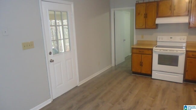 Foto del edificio - 1015 Emory Pl