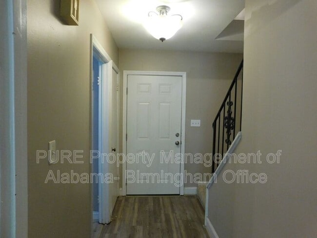 Building Photo - 755 Cahaba Manor Trail