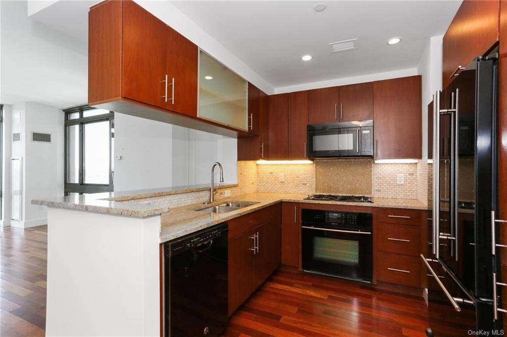 175 Huguenot St Unit 2805, New Rochelle, NY 10801 Condo for Rent in New Rochelle, NY