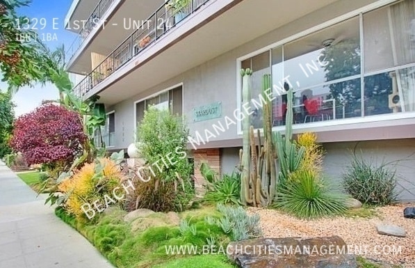 Photo - 1329 E 1st St Apartment