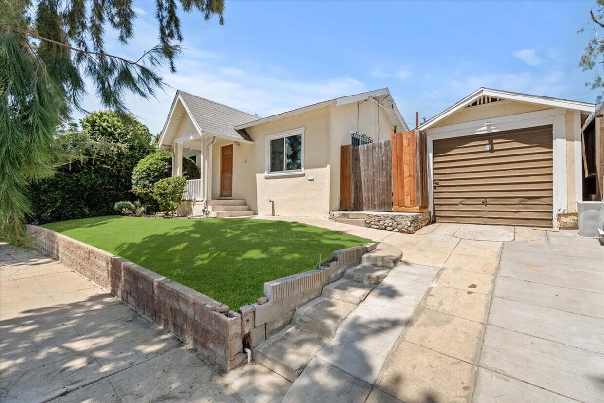 Foto principal - Stylish and Updated North Inglewood House ...