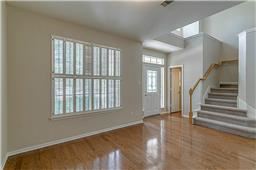 Building Photo - 82 N Apple Springs Cir