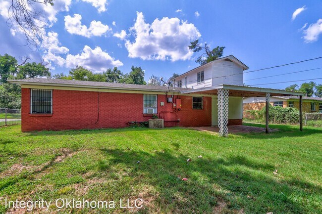 Foto del edificio - 4 br, 1 bath House - 1904 Cherry Lane