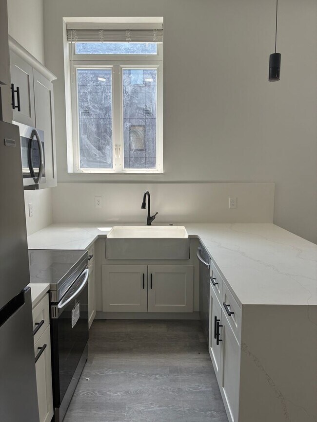 Foto del edificio - 346 Miller St