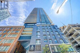 Building Photo - 125 Blue Jays Way