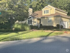 Building Photo - 4601 Winterset Pl
