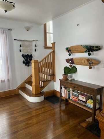 Foto del edificio - 114 Diamond Ave NE