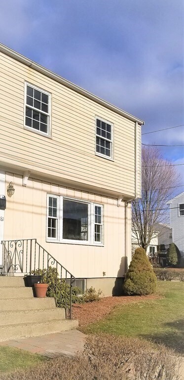 Building Photo - 181 Warren St