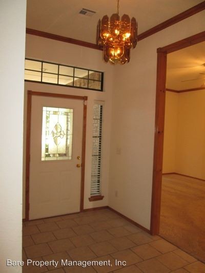 Building Photo - 3 br, 2 bath House - 3601 Country Club Drive