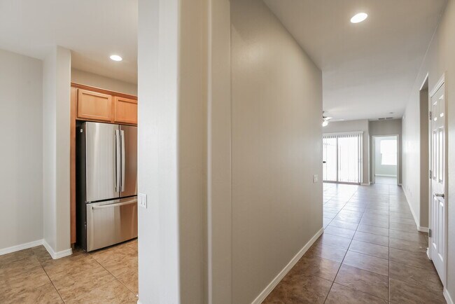 Building Photo - 11051 E Serafina Ave