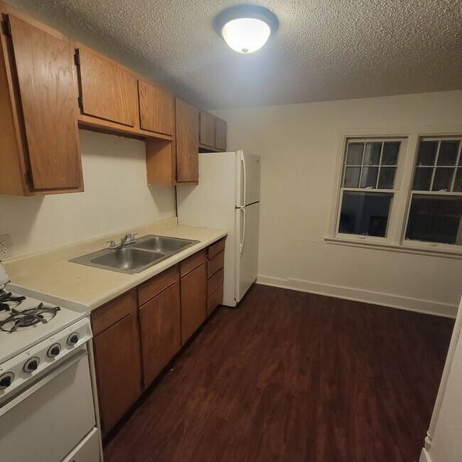 Foto del edificio - RENT SUX - 1200 JENNINGS
