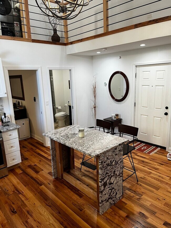 Foto del edificio - 3242 Oak Park Ave