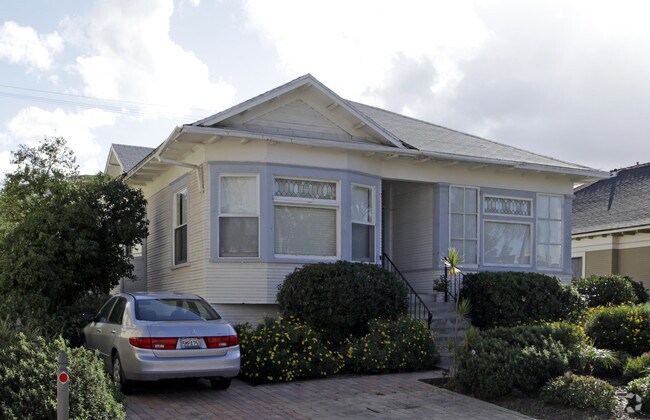 Foto del edificio - 3673-3677 3rd Ave