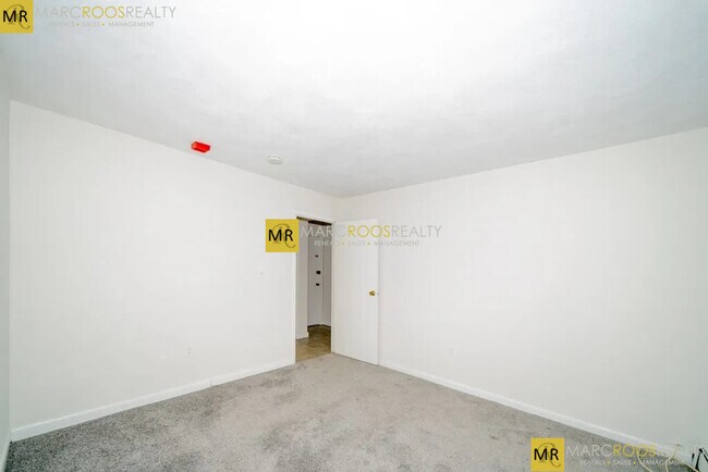 Foto del edificio - 360 Market St