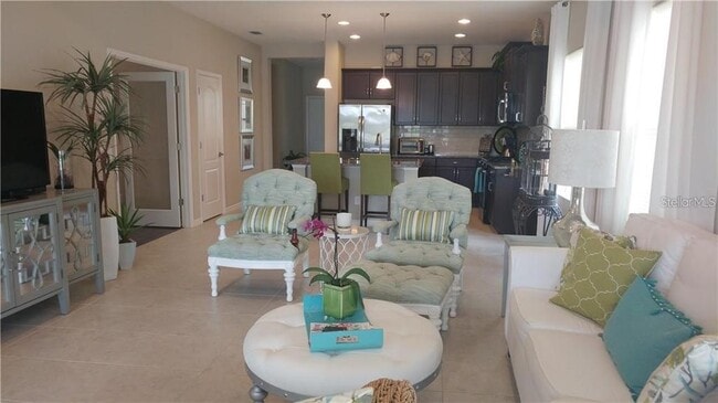 Building Photo - 12259 Longview Lake Cir