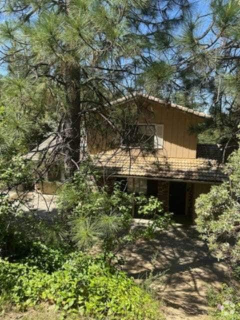 Building Photo - 43126 E Sugar Pine Dr