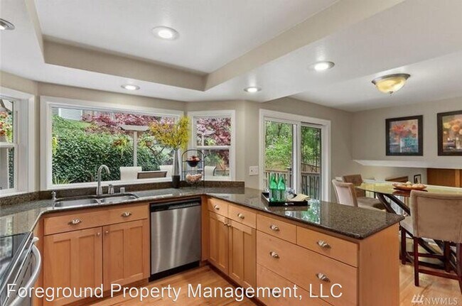 Foto del edificio - 3 br, 3 bath House - 13265 SE 55th Pl