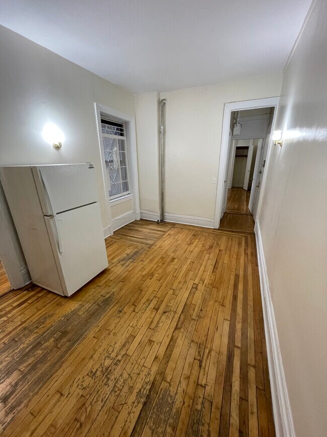 Foto del edificio - 160 Claremont Ave