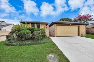 Building Photo - 3935 Heathersage Dr