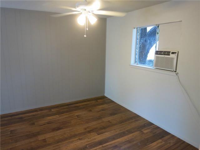 Foto del edificio - 104 W 38th 1/2 St