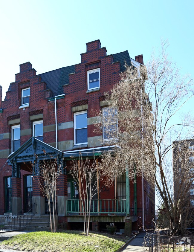 Foto principal - 4226 Walnut St