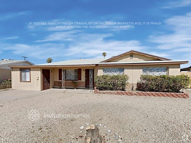 Building Photo - 3208 W Columbine Dr
